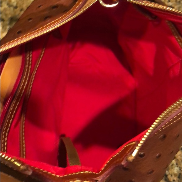 Dooney and Bourke leather purse ❤️🤩 - Picture 4 of 7
